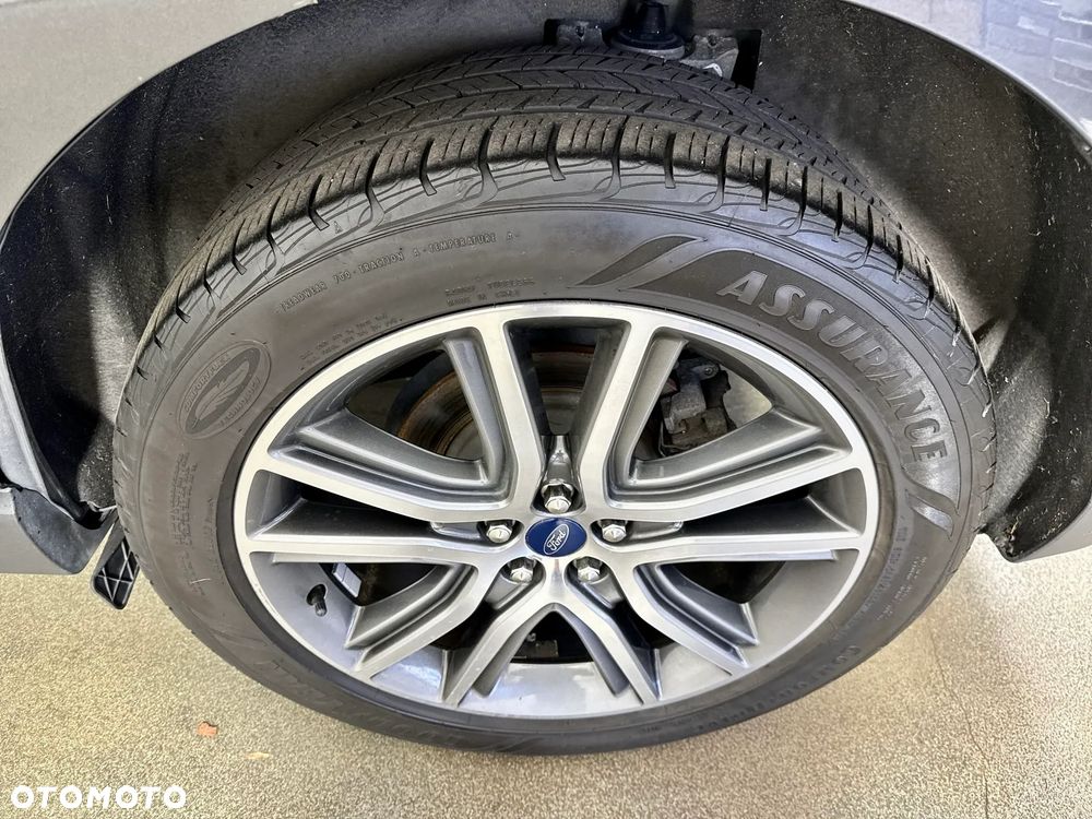 Ford Edge - 25
