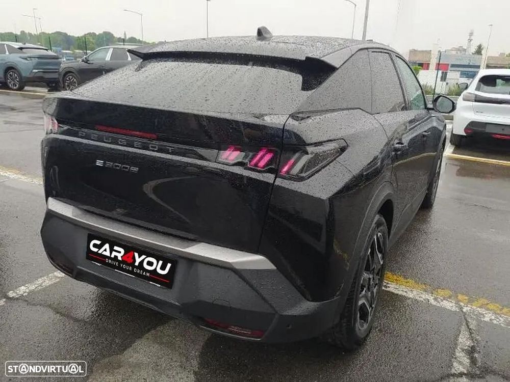 Peugeot E-3008 73 kWh Allure - 2