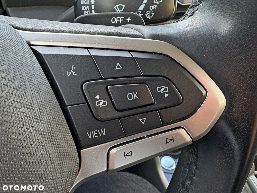 Volkswagen T-Roc 1.5 TSI Life DSG - 29