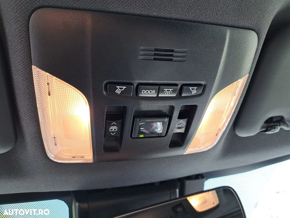 Toyota Corolla 2.0 HSD Dynamic interior Negru - 23