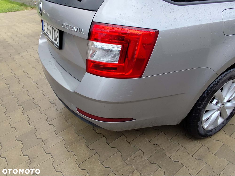 Skoda Octavia 2.0 TDI Style - 8