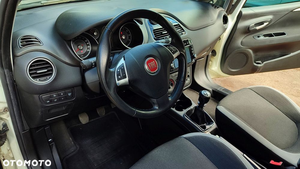 Fiat Punto 1.4 Multiair Lounge S&S - 12