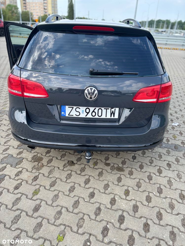 Volkswagen Passat 1.6 TDI DPF BlueMot Comfortline - 5