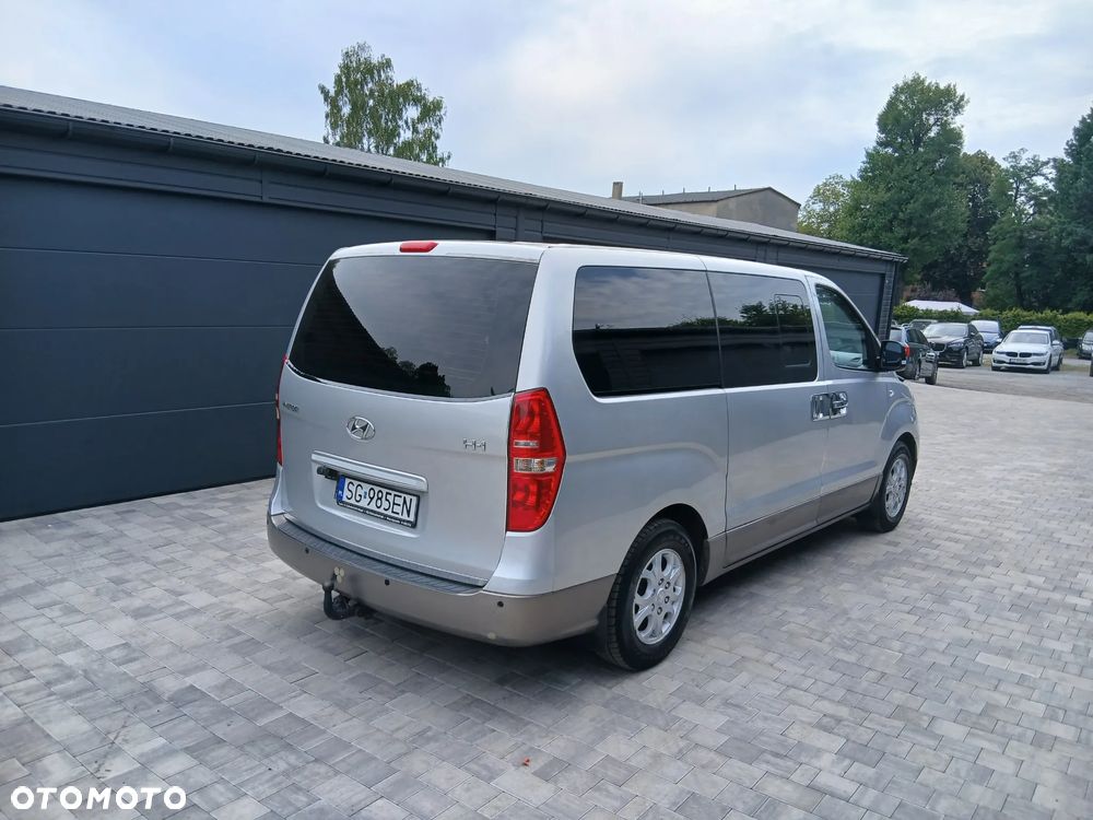 Hyundai H-1 2.5 CRDi Travel Comfort - 6