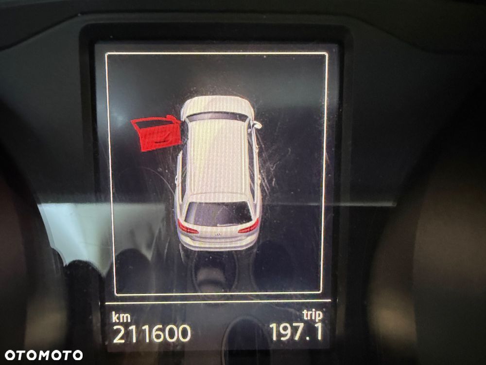 Volkswagen Passat 1.8 TSI BMT Highline DSG - 9