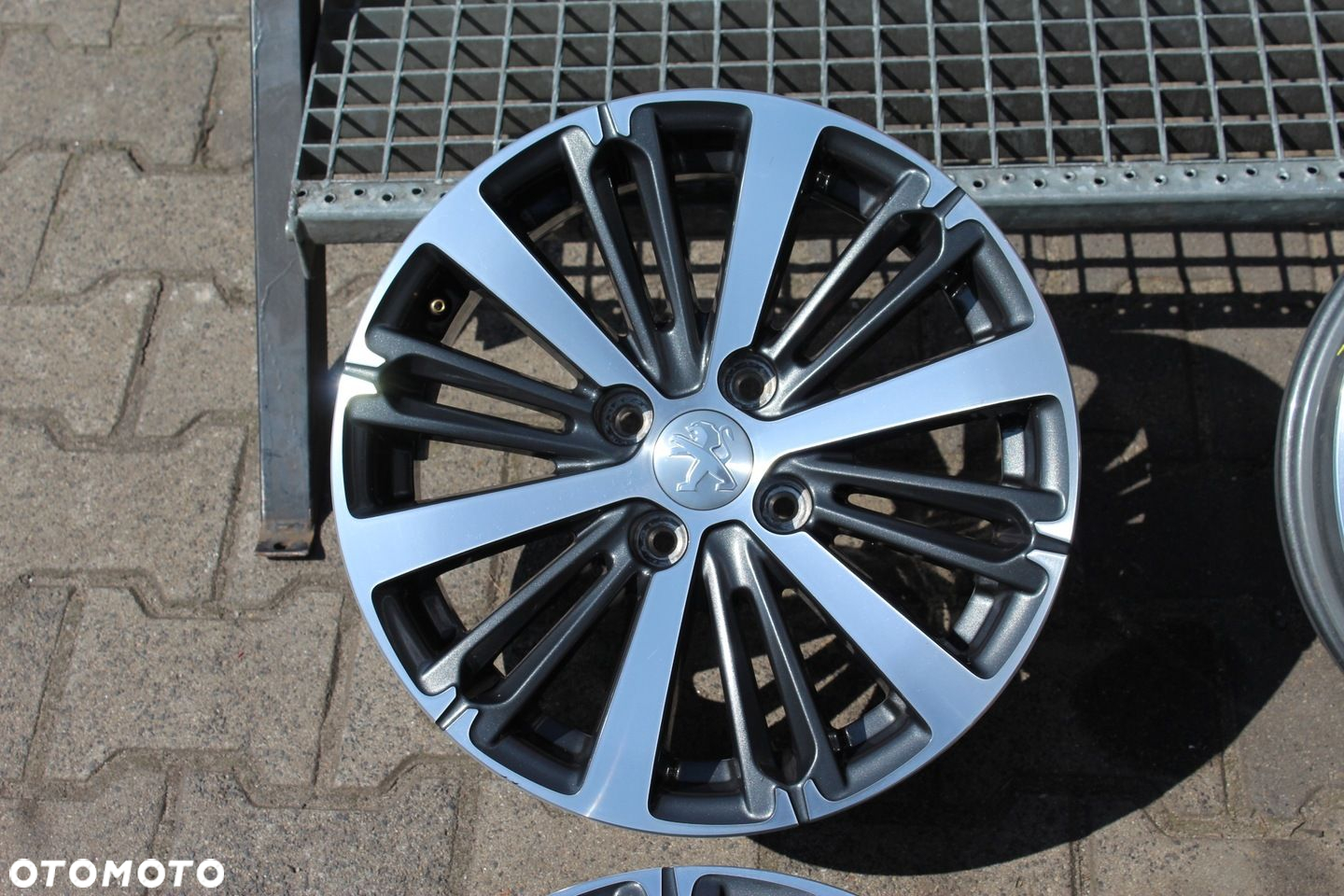 ORYG PEUGEOT 208 ACTIVE LIFTING 16cali 4x108 ET23 6,5J - 3