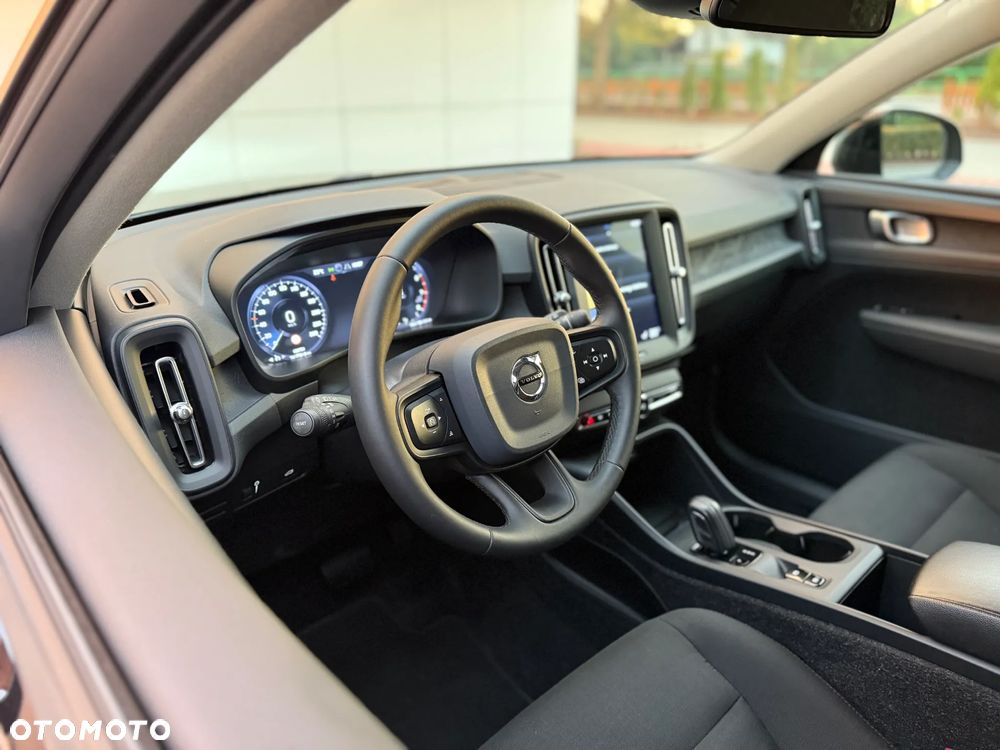 Volvo XC 40 T3 Momentum - 15