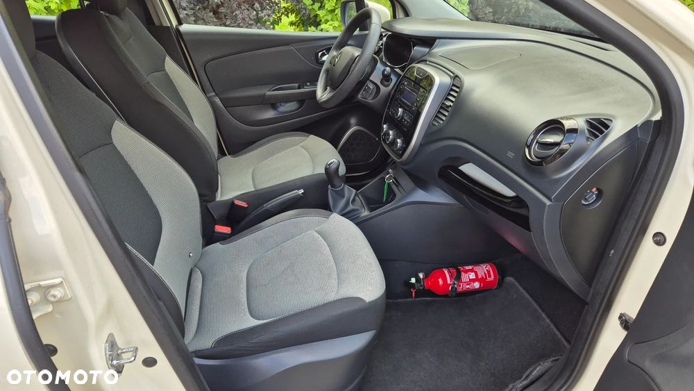 Renault Captur (ENERGY) TCe 90 BOSE EDITION - 22