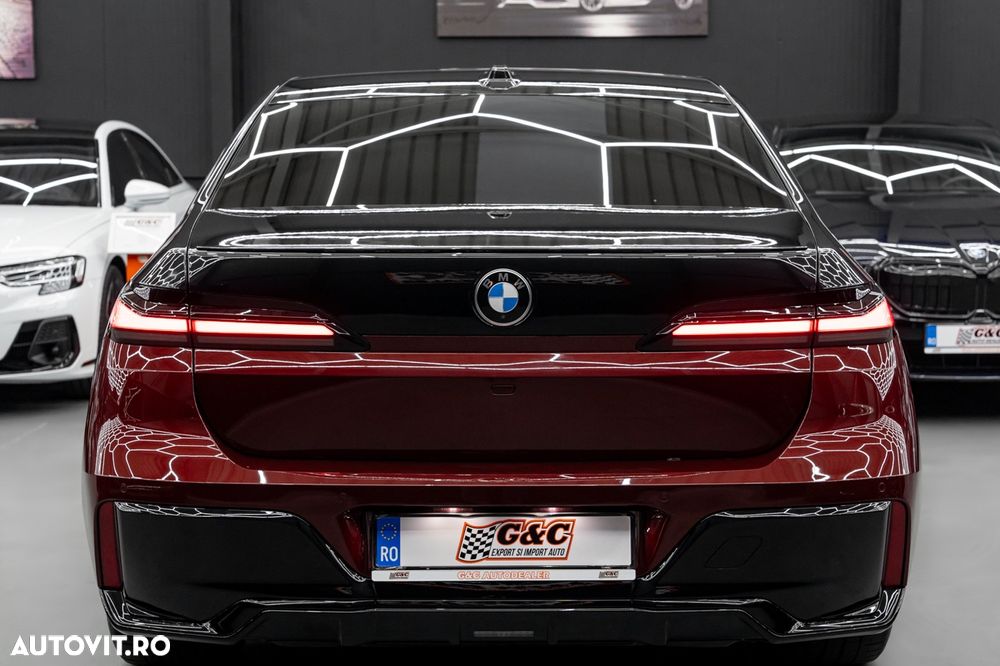 BMW Seria 7 - 26