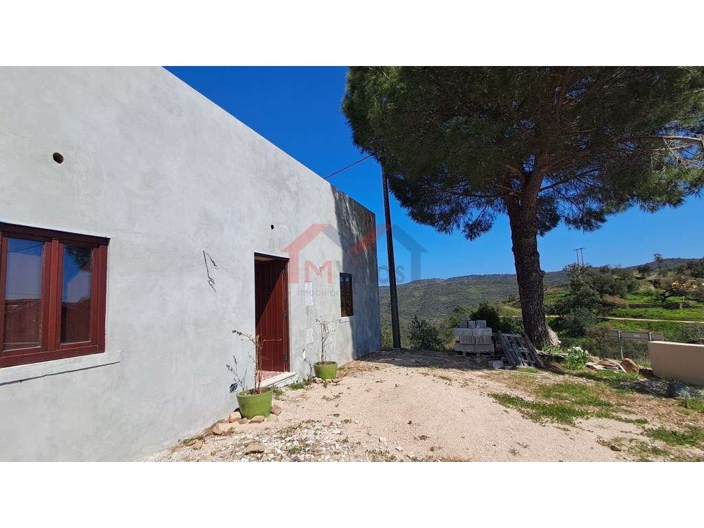 Moradia V2 renovada com vista campo - Loulé - Grande imagem: 2/21