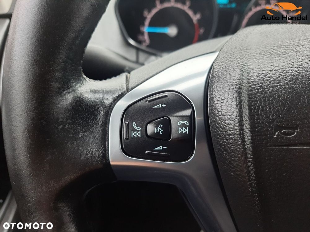 Ford EcoSport 1.0 EcoBoost TITANIUM - 25