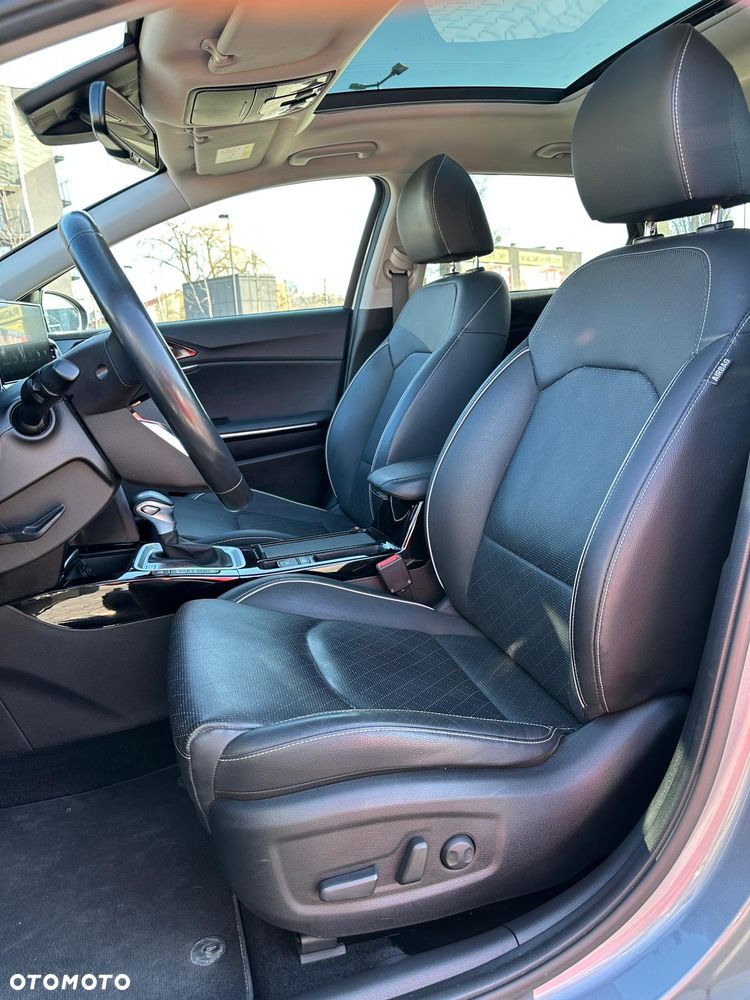 Kia Ceed 1.6 GDI DCT OPF Platinum Edition - 12
