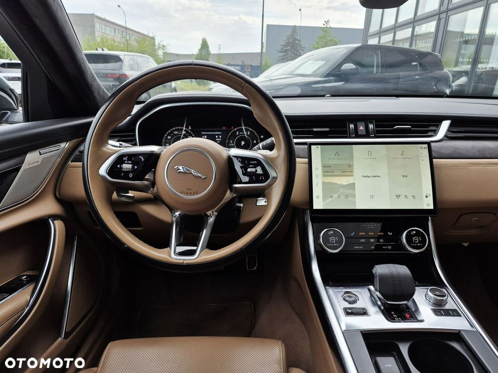 Jaguar XF - 30