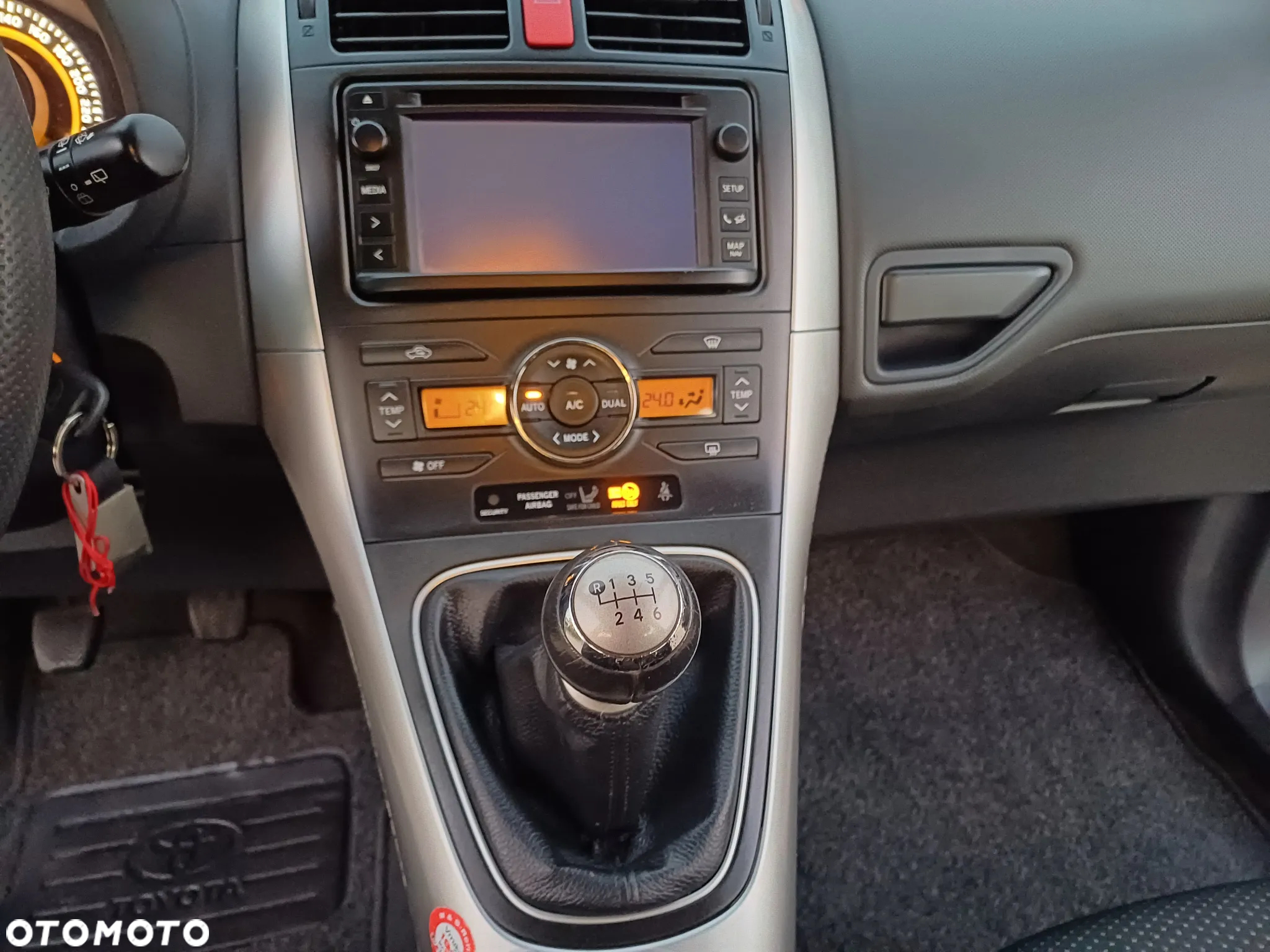 Toyota Auris 1.33 VVT-i Luna - 10