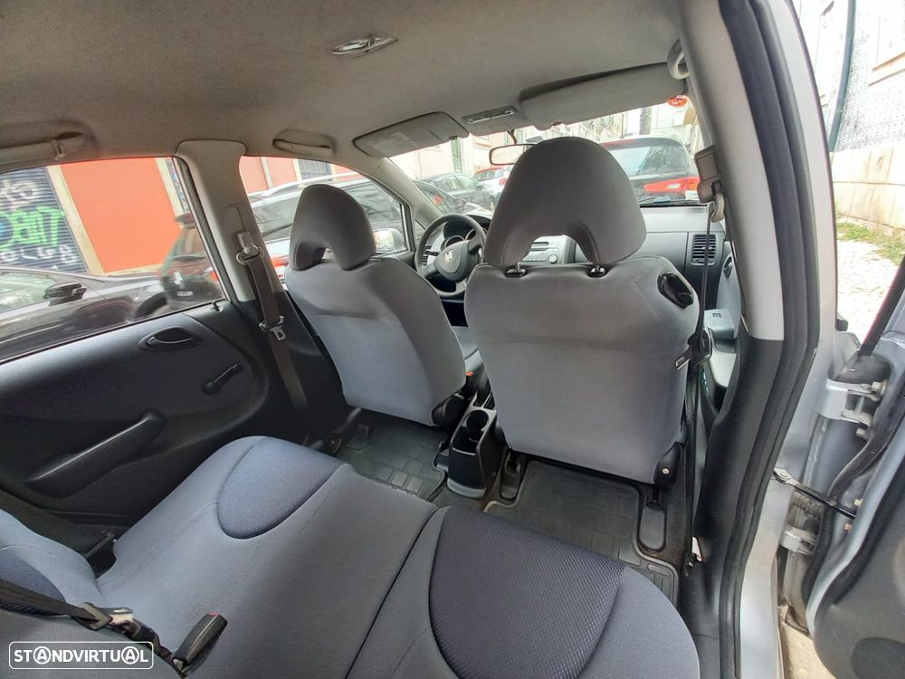 Honda Jazz 1.2 LS AC - 10
