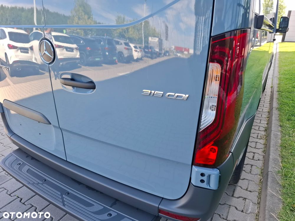 Mercedes-Benz Sprinter 315 CDI Furgon 3665 mm L2H1 - 11