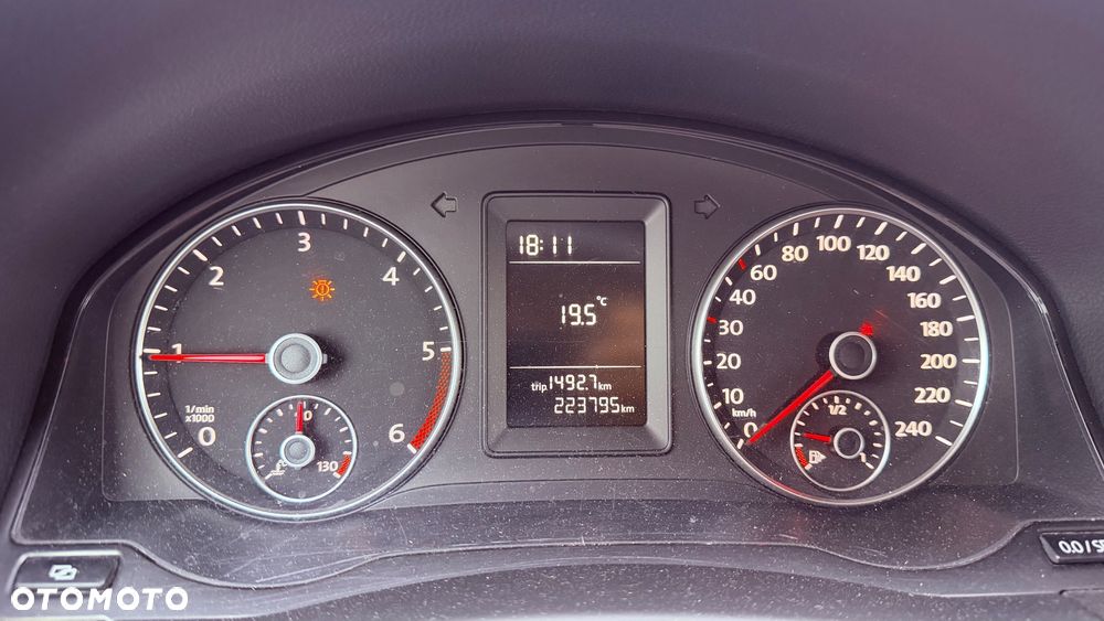 Volkswagen Golf Plus 1.6 TDI Comfortline - 11