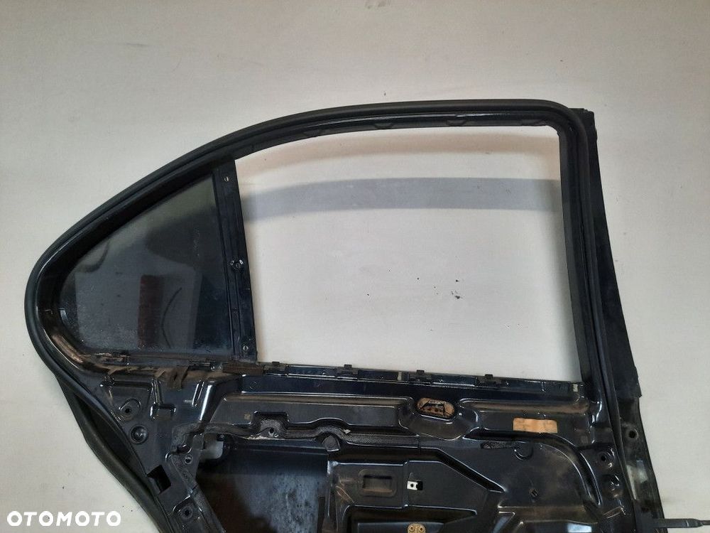 BMW 520i E39 95-00 DRZWI TYŁ LEWE  TYLNE COSMOSSCHWARZ METALLIC - 12