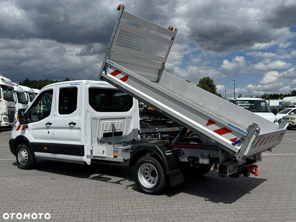 Ford Transit - 17