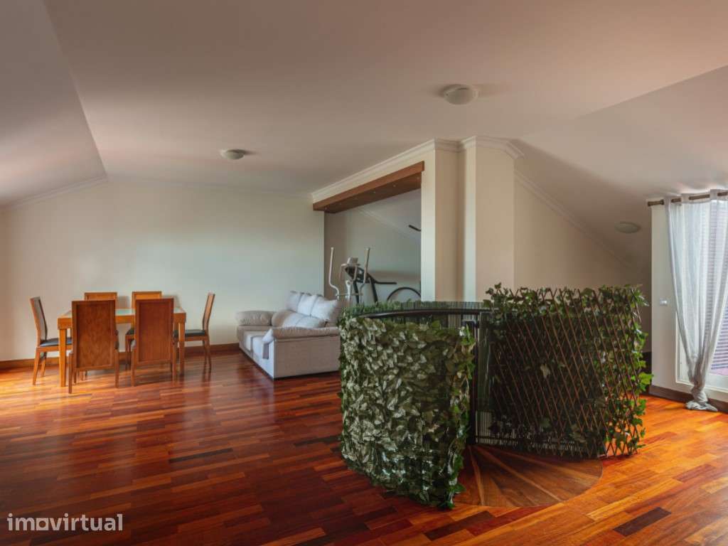 Duplex T4 no último andar, Praia Formosa - Grande imagem: 4/30