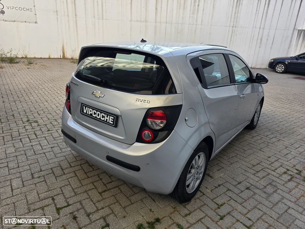 Chevrolet Aveo 1.3 VCDi LTZ - 33