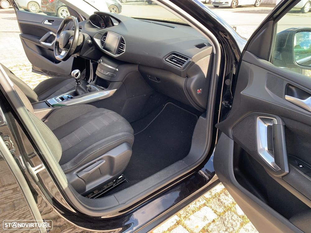 Peugeot 308 SW BlueHDi 120 Stop & Start Allure - 9