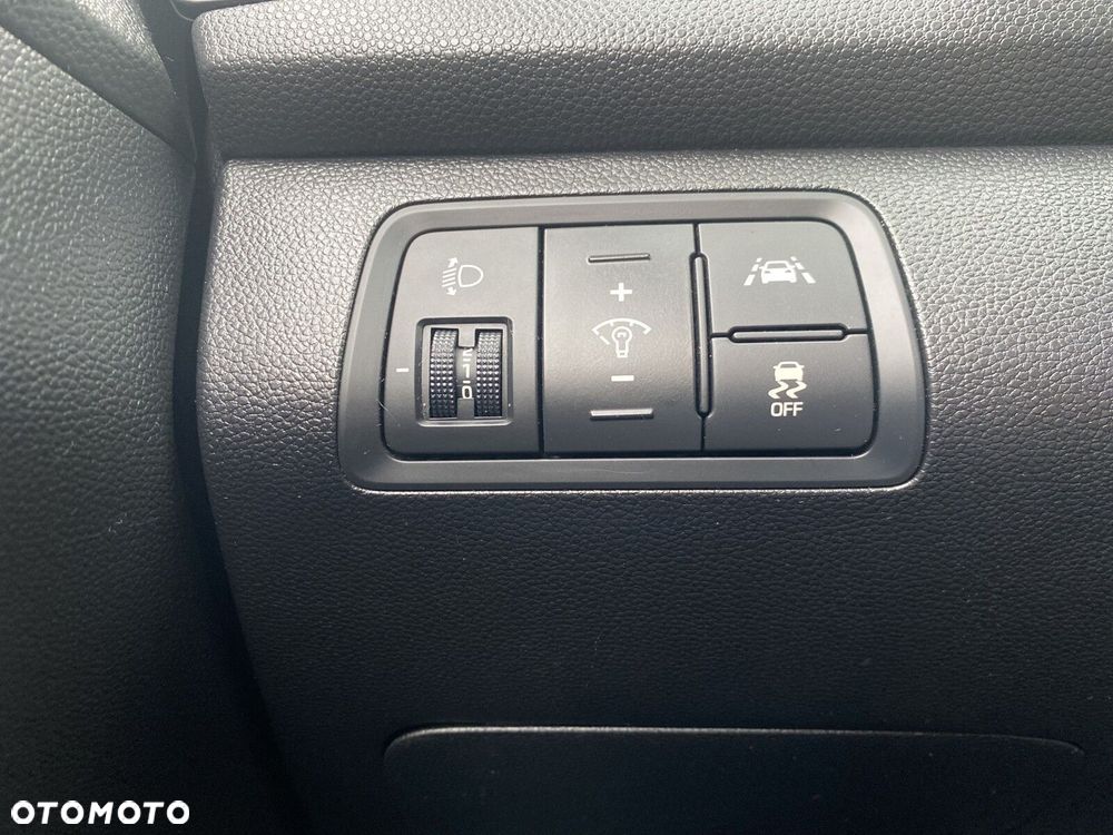 Hyundai i20 - 18