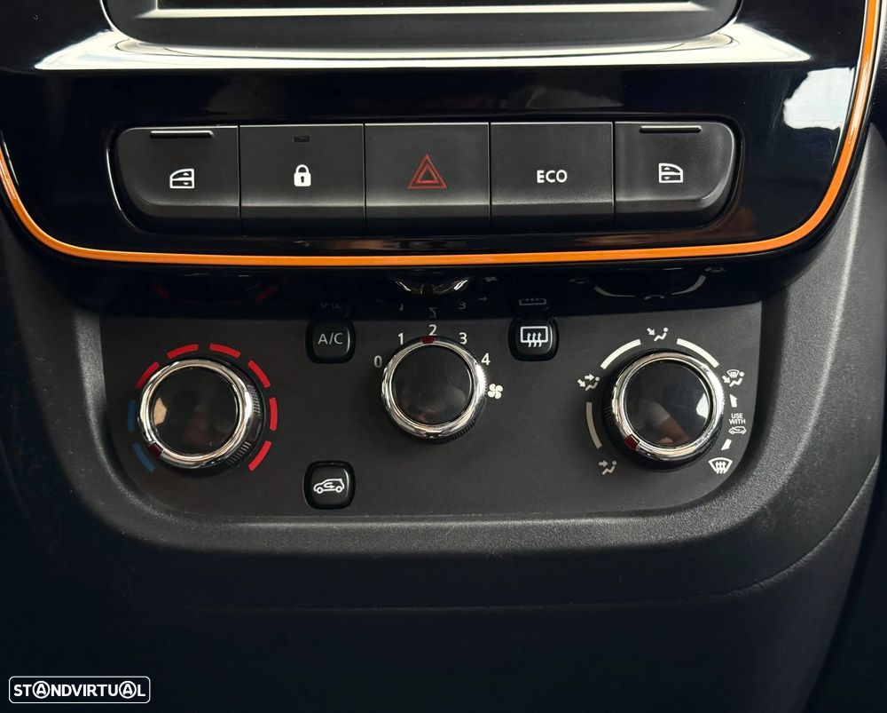 Dacia Spring Comfort Plus - 13