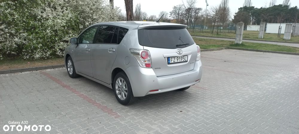 Toyota Verso 1.8 Sol 7os MS - 4
