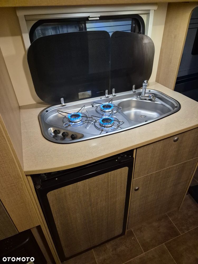 Burstner Premio Comfort 485 TK - 17