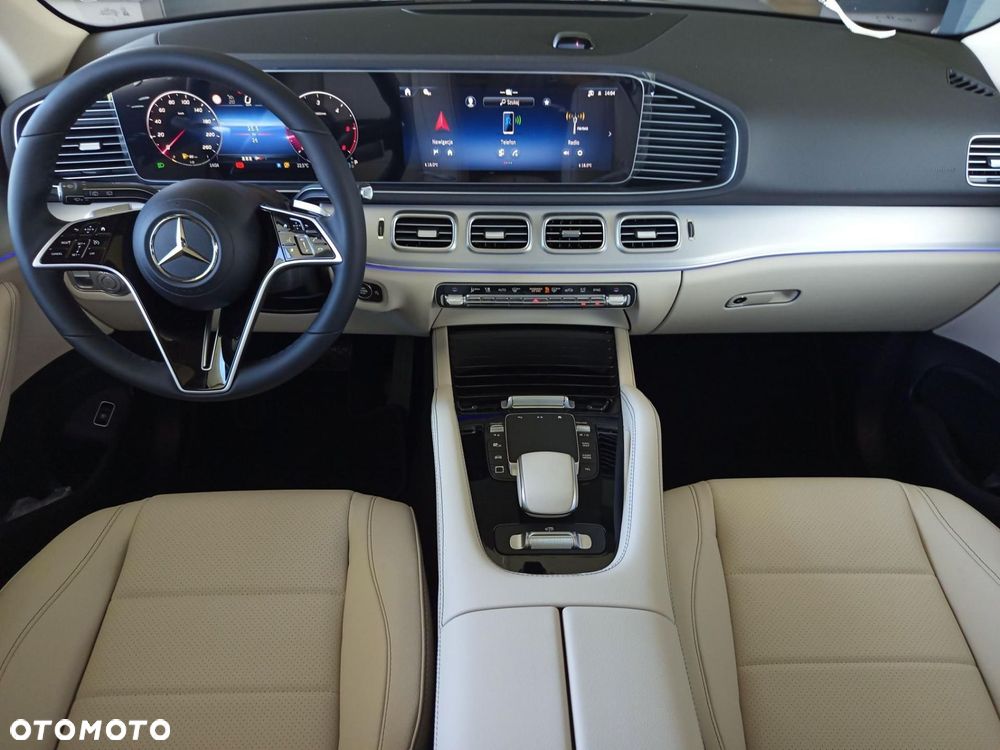 Mercedes-Benz GLE - 19