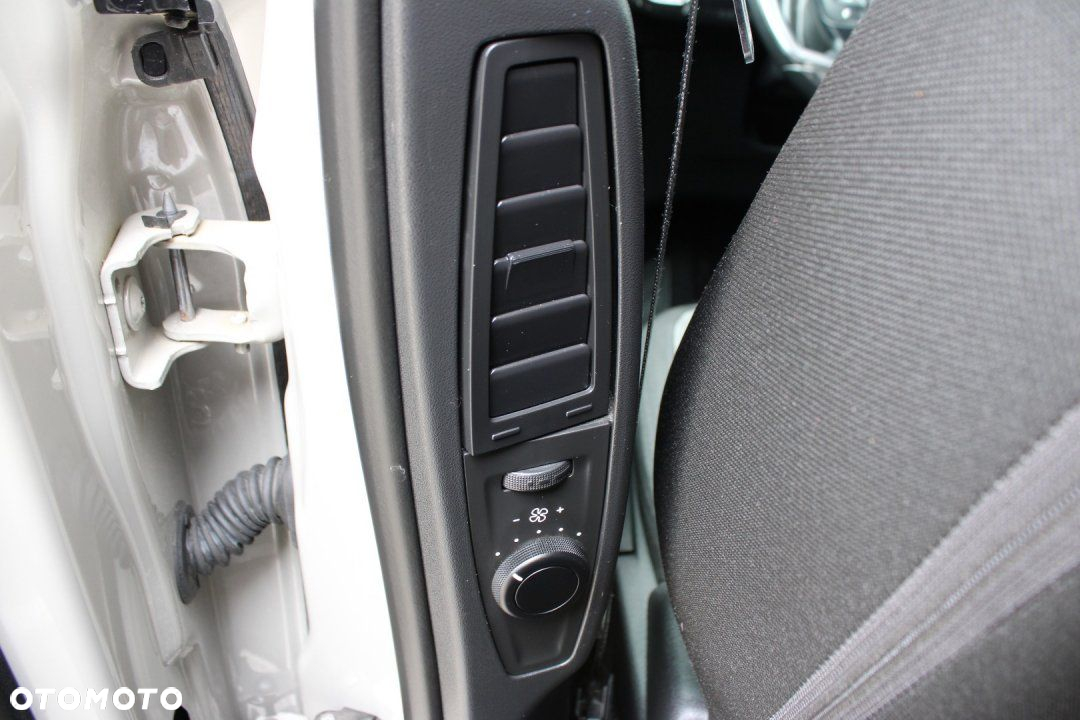 Citroën C4 Grand Picasso - 11