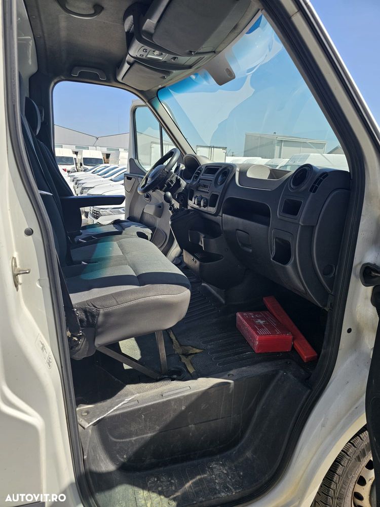 Renault Master - 10