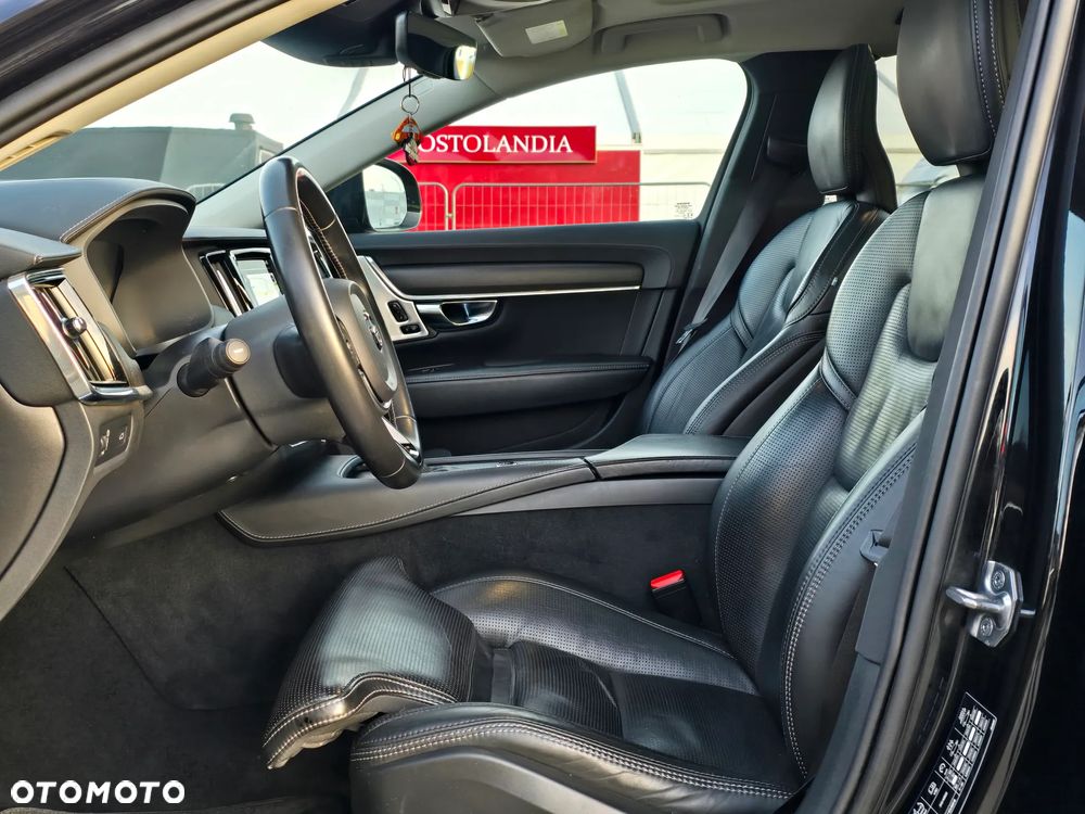 Volvo V90 Cross Country - 15