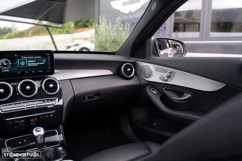 Mercedes-Benz C 200 d AMG Line - 29