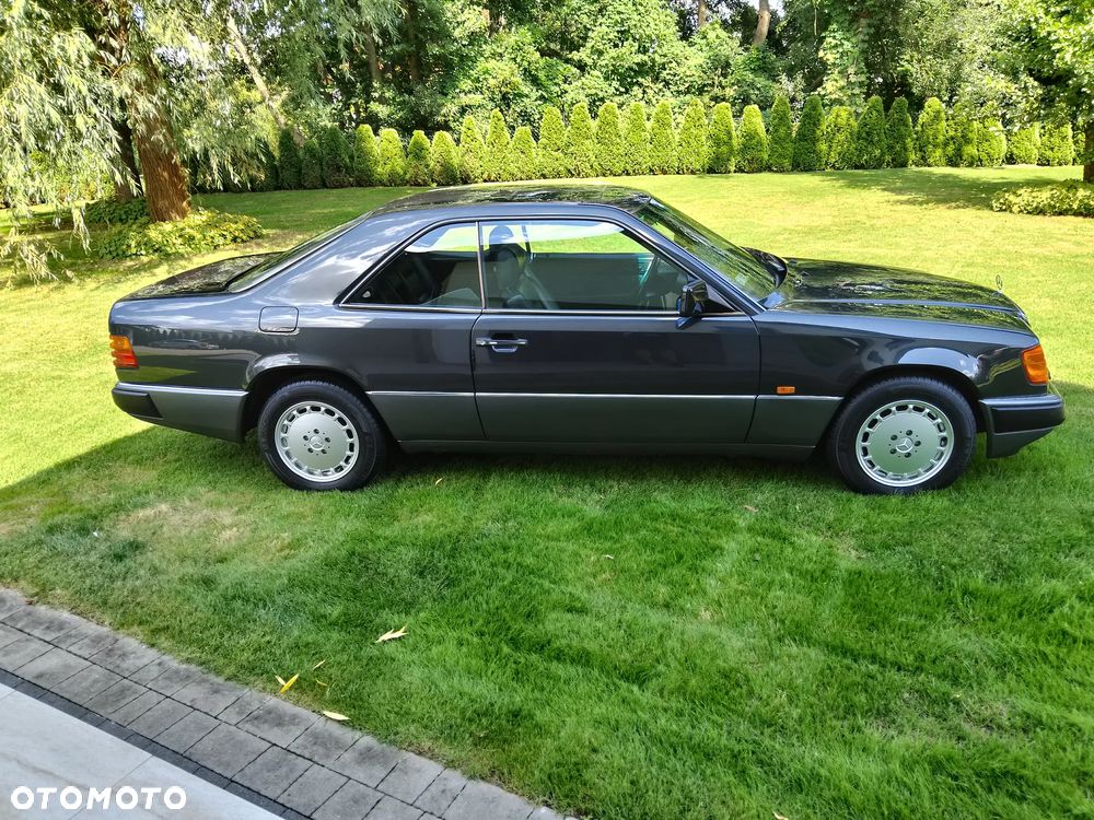 Mercedes-Benz W124 (1984-1993) - 3