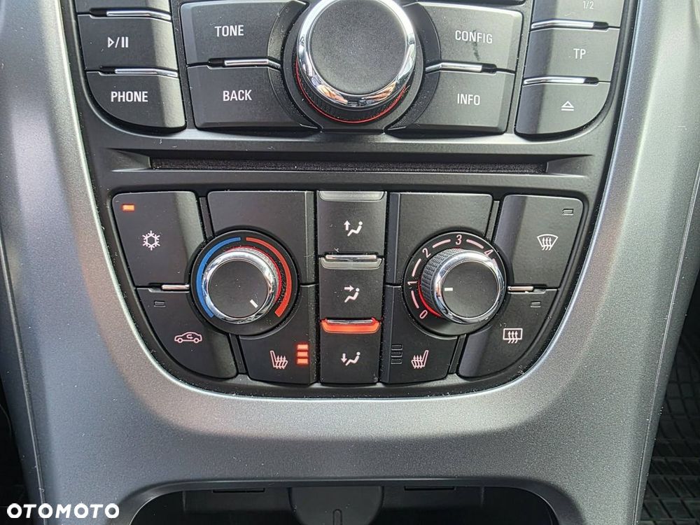 Opel Astra 2015