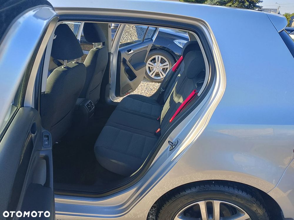 Volkswagen Golf 1.4 TSI BMT Comfortline - 12
