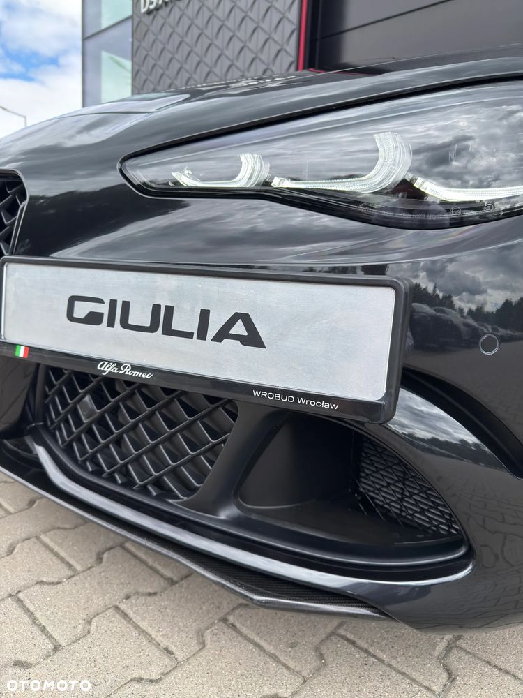 Alfa Romeo Giulia - 14