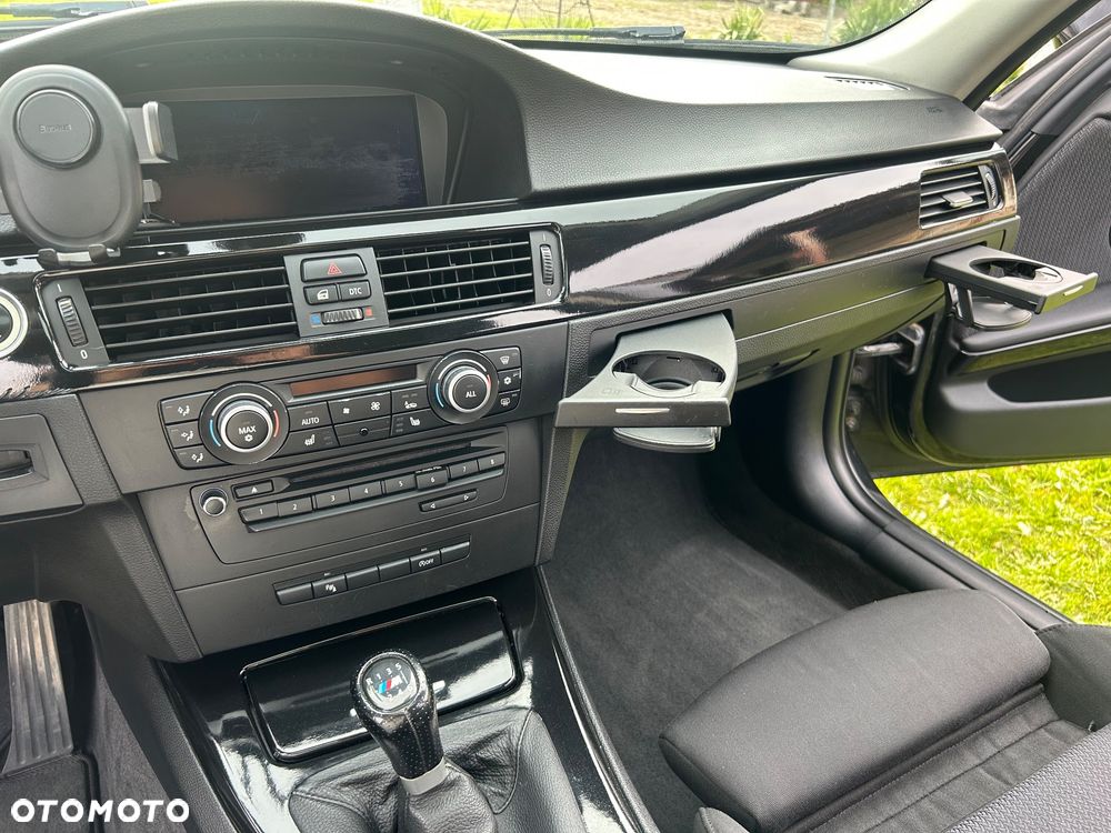 BMW Seria 3 - 11