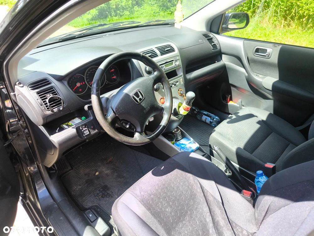Honda Civic 1.6i ES - 13