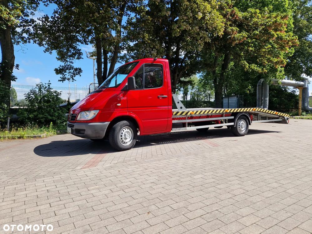 Mercedes-Benz Sprinter - 3