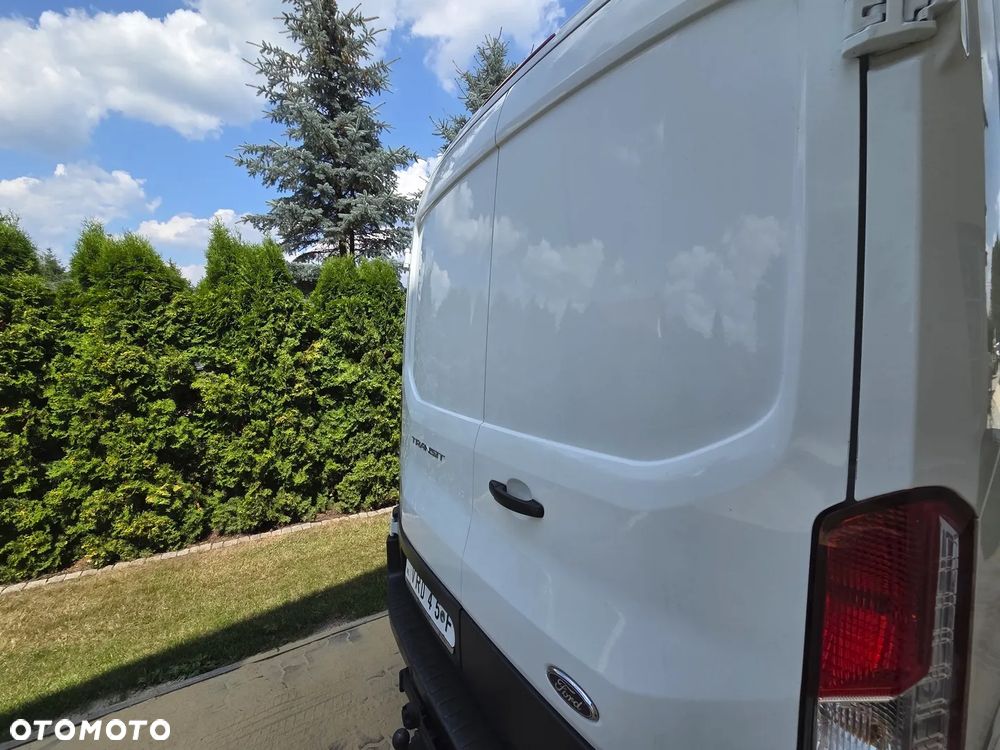 Ford Transit - 13