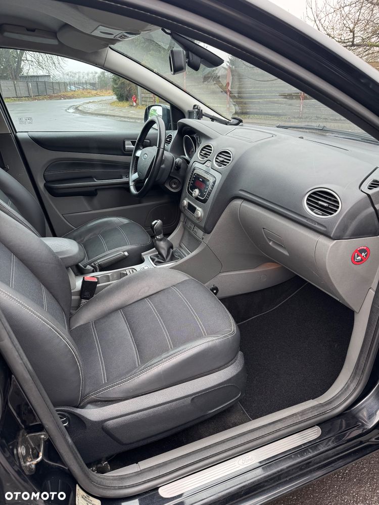 Ford Focus 1.6 TDCi DPF Titanium - 15