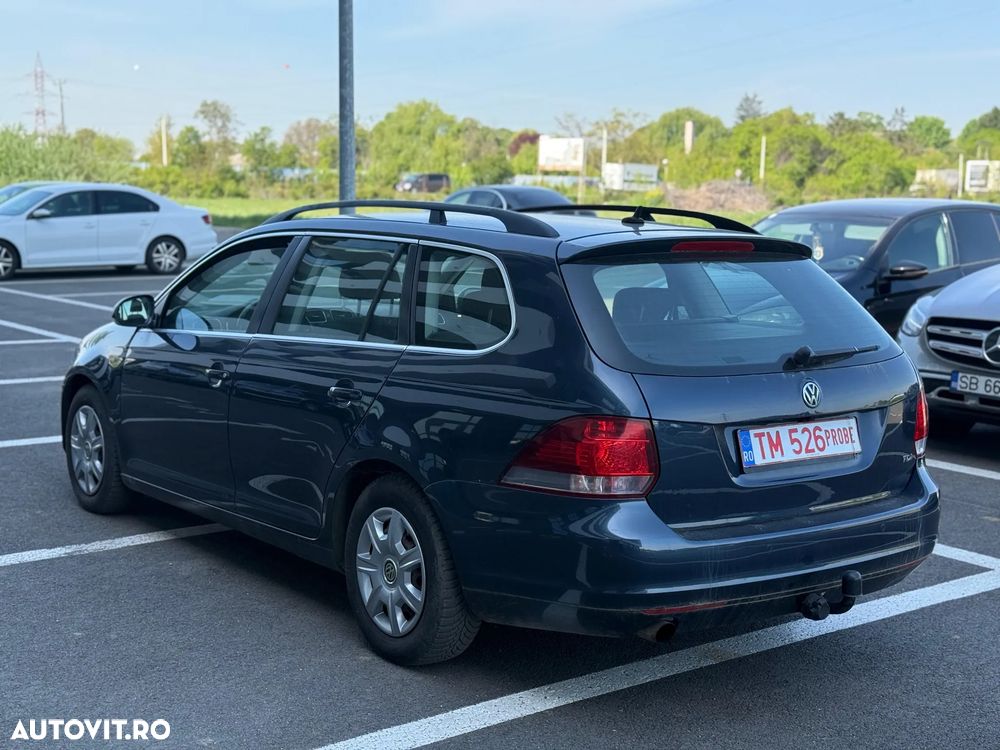 Volkswagen Golf 1.6 TDI DPF BlueMotion Technology move - 5