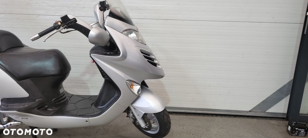 Kymco Dink - 18