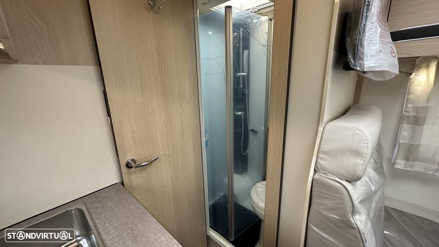 Autostar Performance P690LC cama central (NOVA) - 35