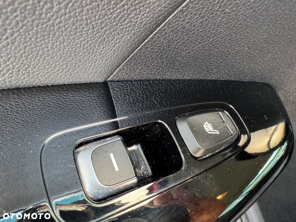 Kia Sportage 1.6 GDI 2WD Black Edition - 26