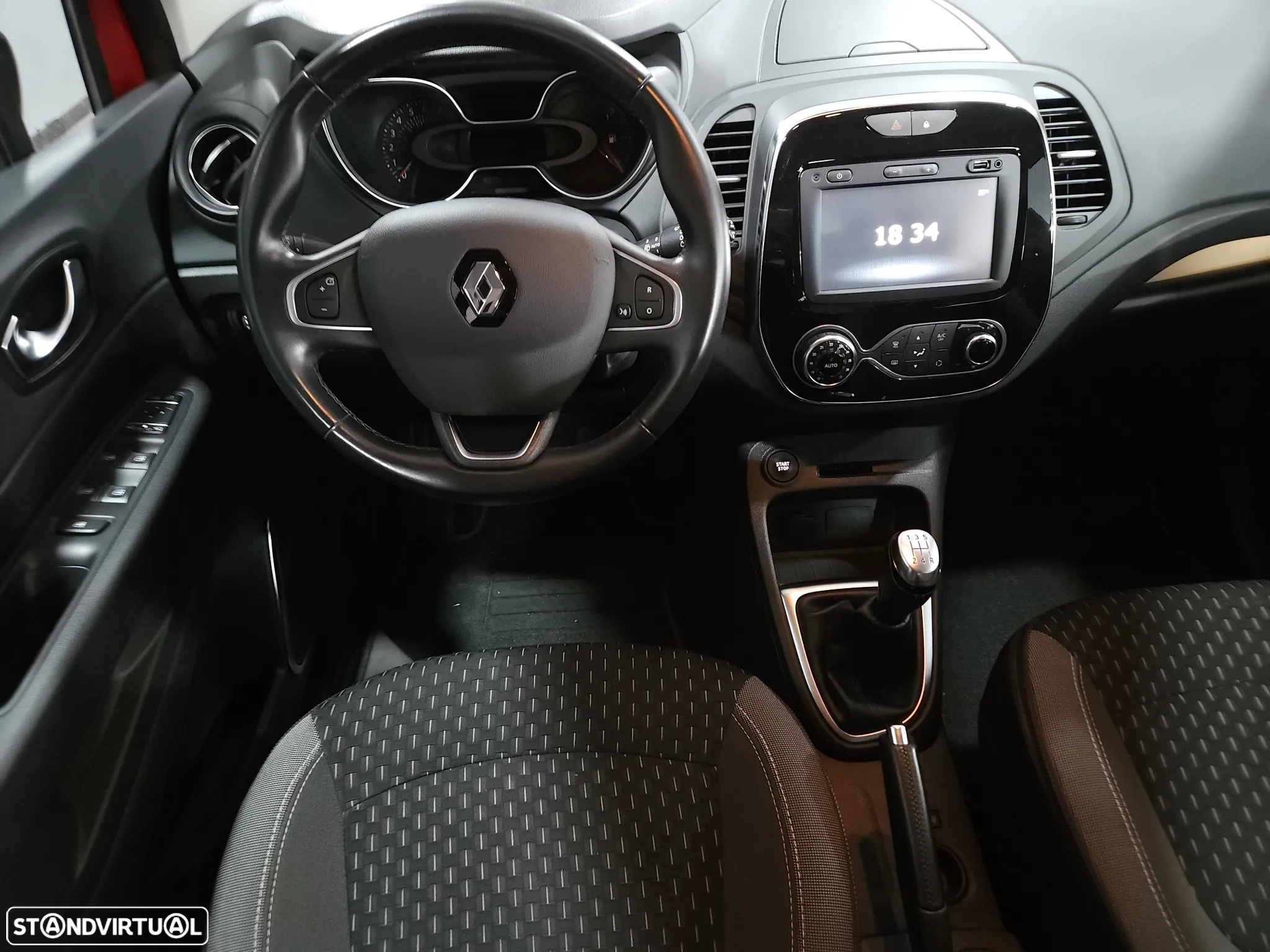 Renault Captur 0.9 TCE Exclusive - 10