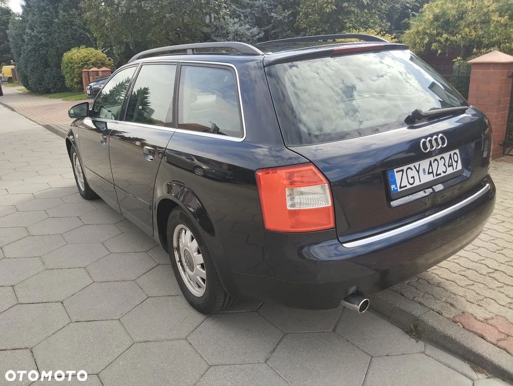 Audi A4 Avant - 7